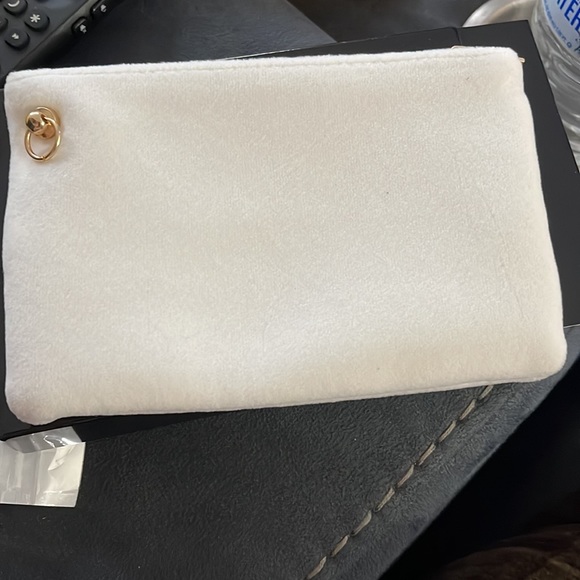 Chanel Sublimage Cosmetic Bag - Picture 5 of 6